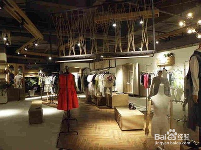 服装店怎么找货源