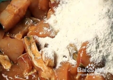 草鱼别再红烧了，教你秘制做法