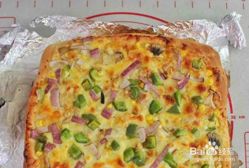 烘焙鸡肉披萨