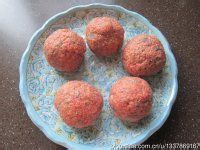 新手烘焙“必杀技”之：经典牛肉汉堡