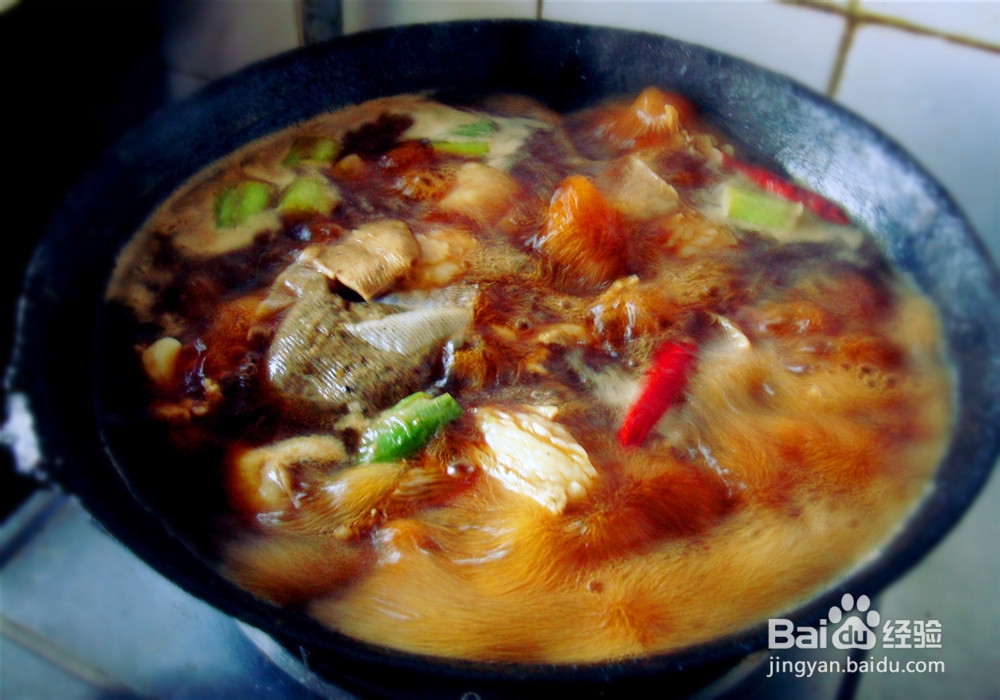 如何烹制色香味俱全的红焖羊排