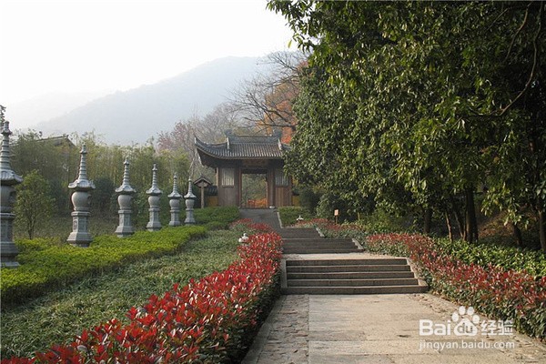 寻觅杭州的深山古刹