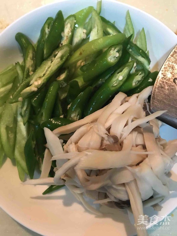 青椒杏鲍菇的做法