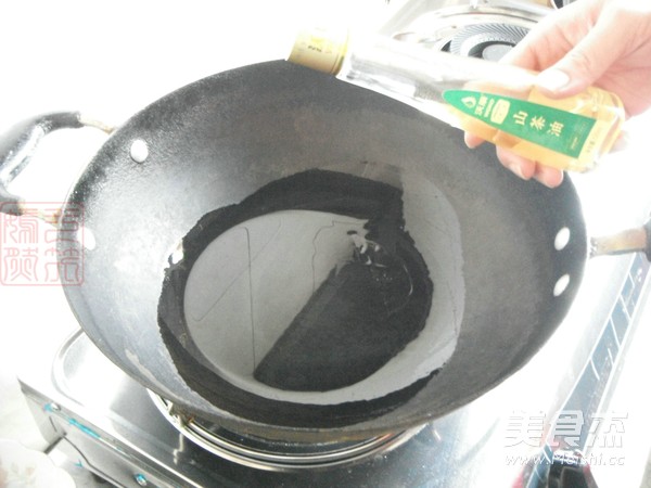 黑木耳炒鸡蛋