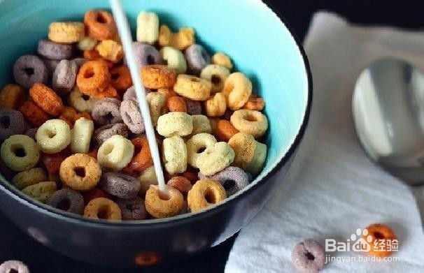 不宜给孩子吃哪些食物？