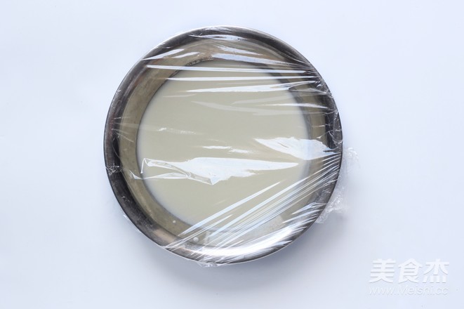 奶黄馅冰皮月饼