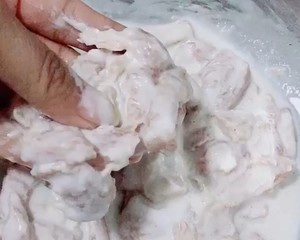 蒜苔溜肉段 简单