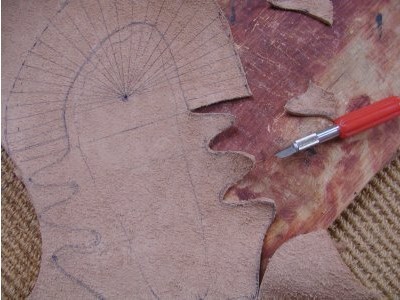 怎样制作海盗风维京人的鞋子