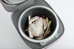 教你做韩式糯米参鸡汤