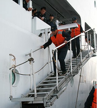 客船火灾时不得的自救互救常识