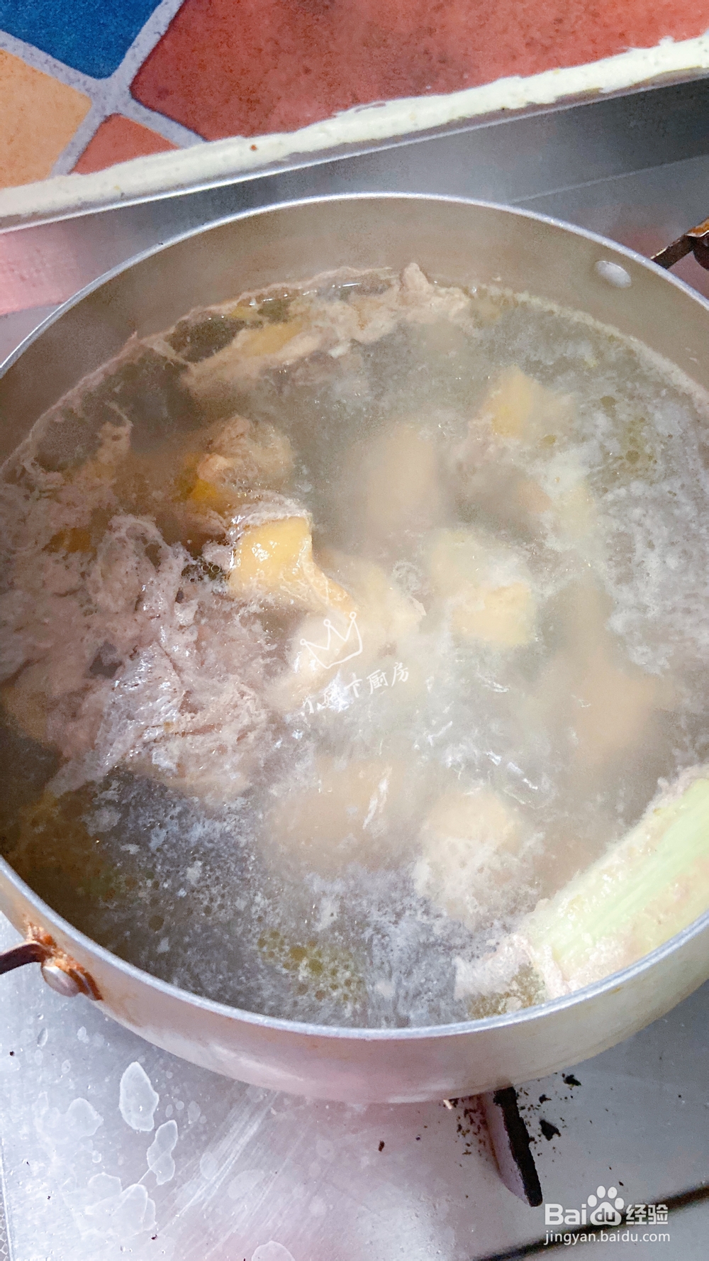 新手易做的粉皮白菜炖鸡