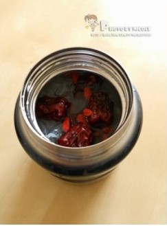 红枣银耳莲子羹