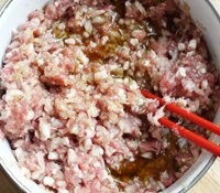 牛肉酸菜包做法