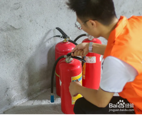 自己装和请装修公司有什么区别