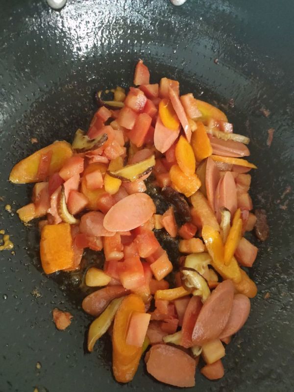 番茄火腿鸡蛋意大利面