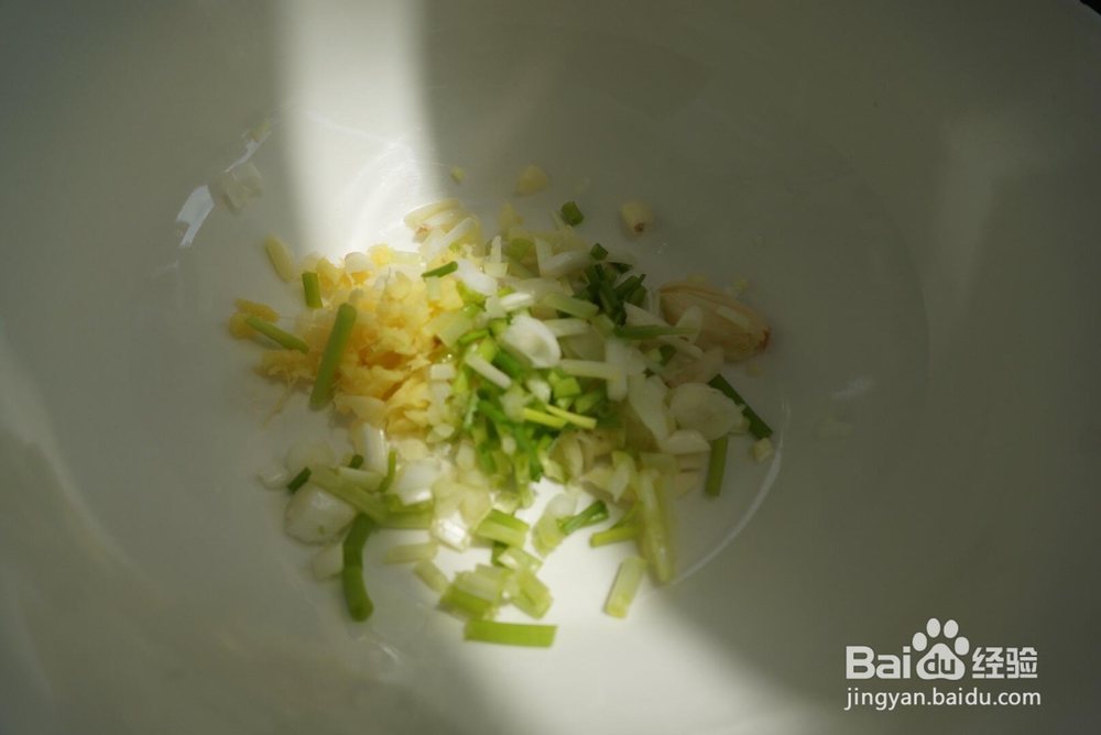 营养美味的西红柿烩杏鲍菇