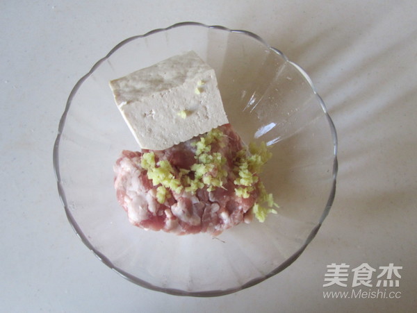 青菜豆腐丸子汤