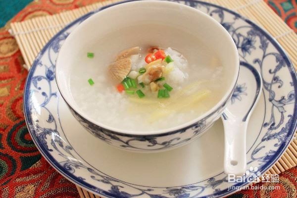 如何从白发的位置判断健康状况？