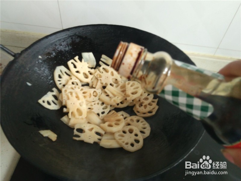 家常菜红烧肉藕片