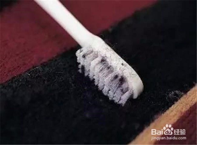 如何预防、去除好看的毛衣起球?