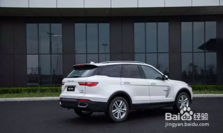 除了空间大，还配电吸门与电动踏板，众泰T800这款车怎么样？