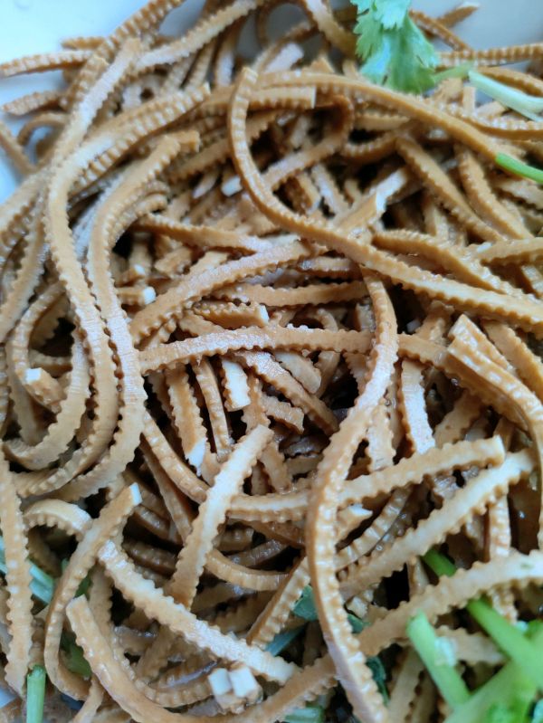 孜然五香豆腐丝