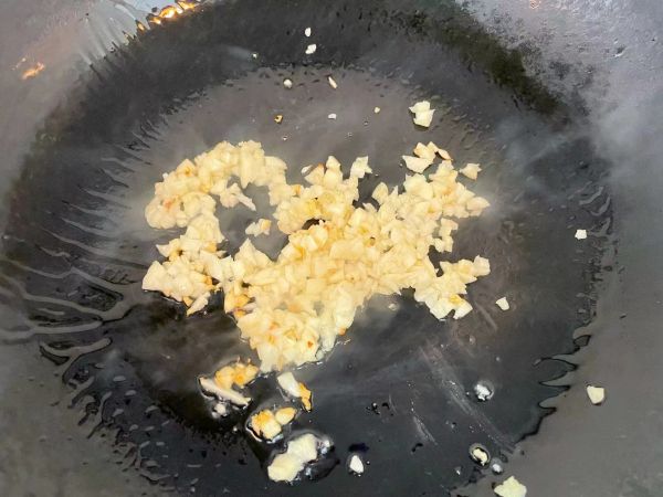 低脂鸡胸肉炒青椒