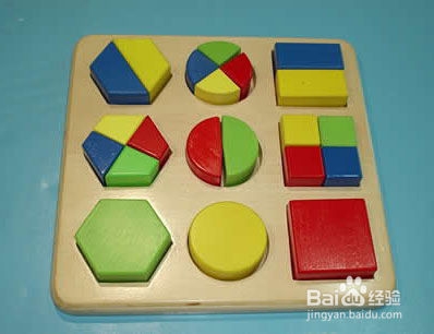 怎样和宝宝一起快乐长大!：[5]选玩具