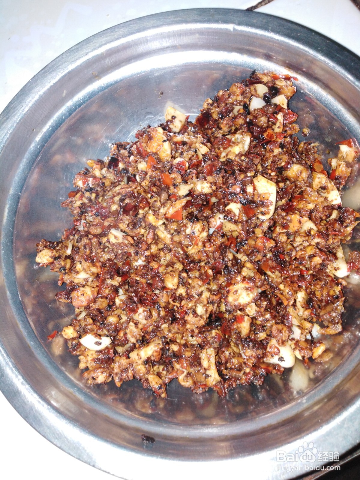 辣椒酱如何炒蛋送饭？