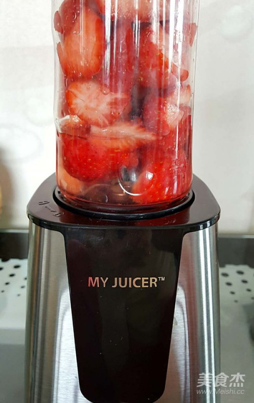草莓浓汁的做法