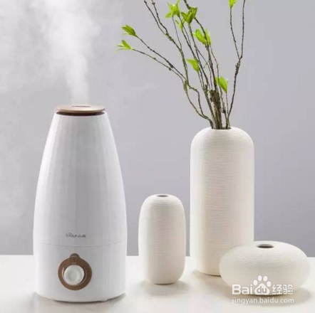 如何让唇部保持水润