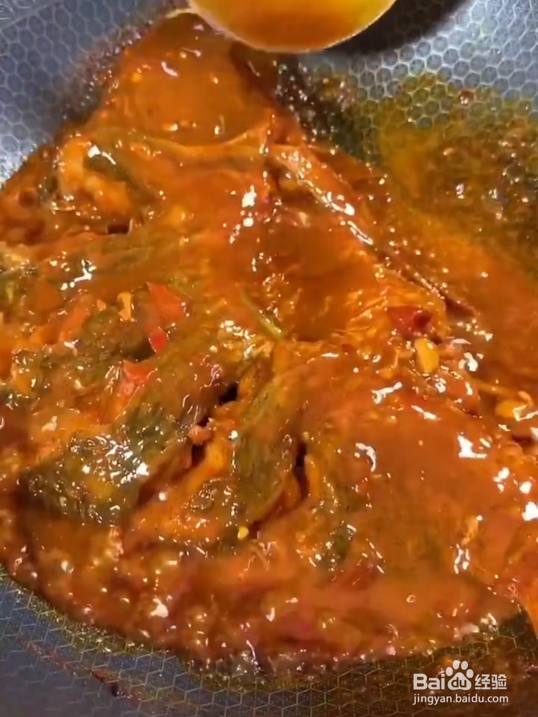 香辣红烧鲤鱼的做法