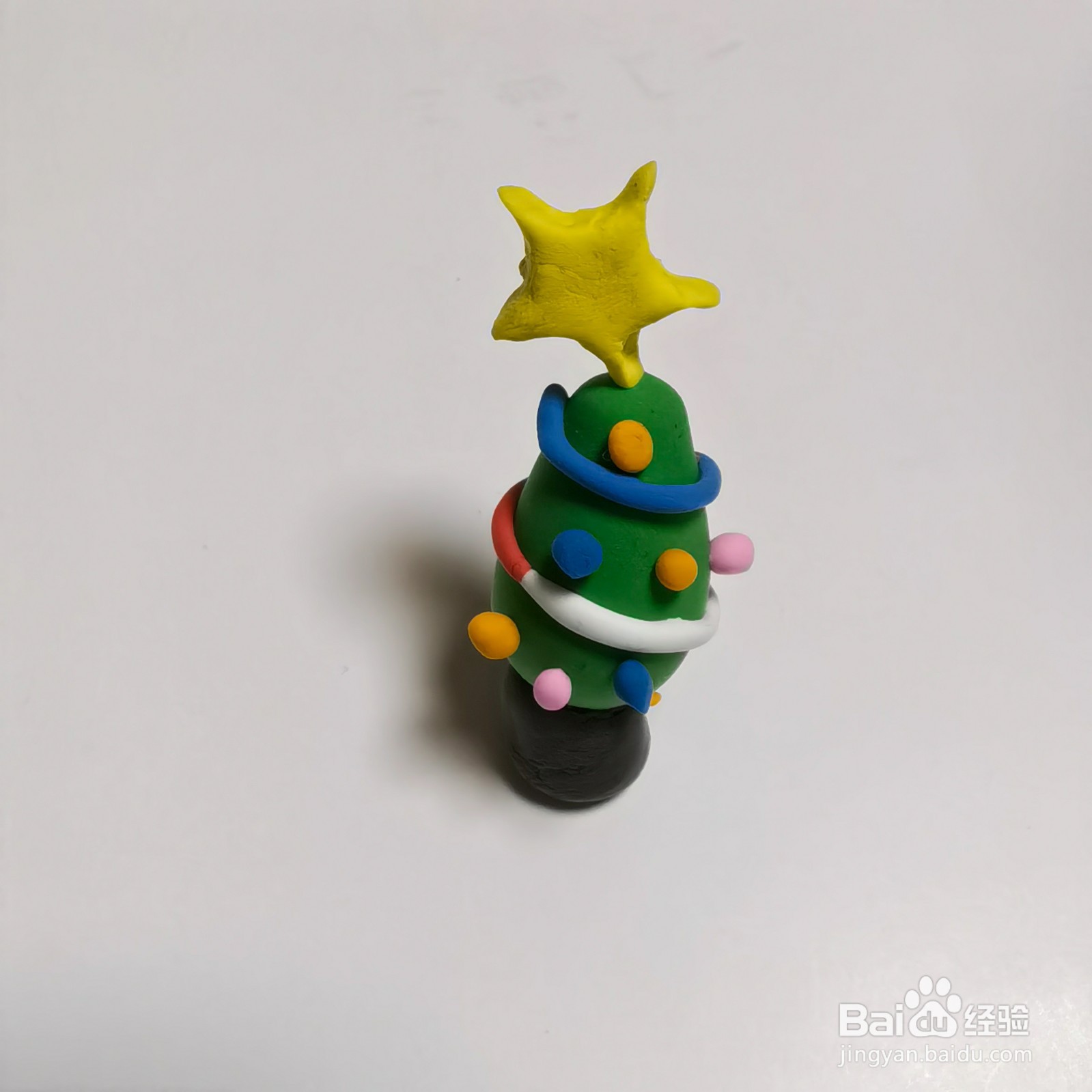 圣诞树彩泥手工做法