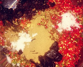 二十年自制辣椒酱配方