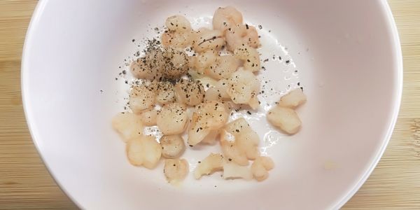 牛油果虾仁沙拉