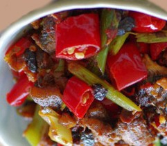 煸炒鳝段的做法