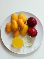 自制清凉美味芒果油桃冰棍