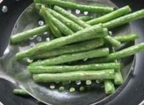 茄子烧豆角怎么制作