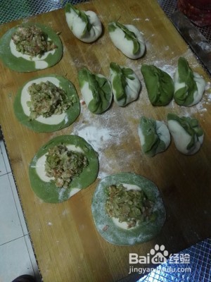 “白菜”型水饺