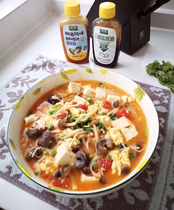 鲍汁海参菌菇豆腐浓汤