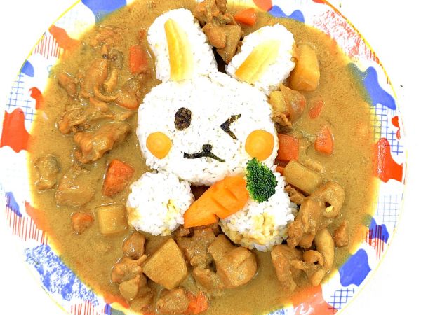 兔兔椰香咖喱鸡饭