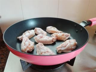 美味迷人的可乐鸡翅怎么煮？