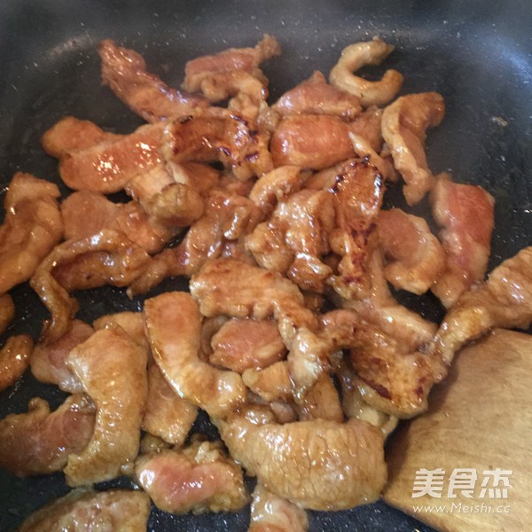 猪颈肉炒榨菜