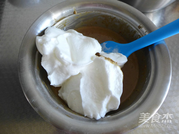 咖啡核桃戚风蛋糕