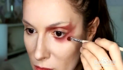 如何画出海拉仿妆?