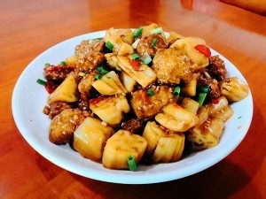 食补佳品糖醋藕丁小丸子的做法