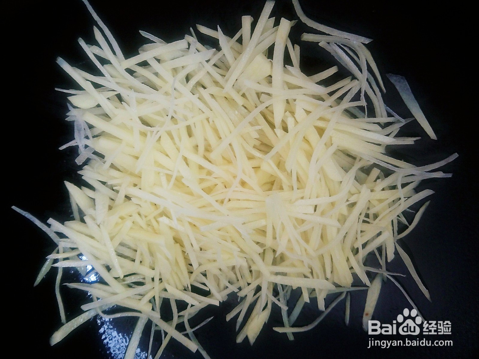 家常菜香芹土豆丝的做法