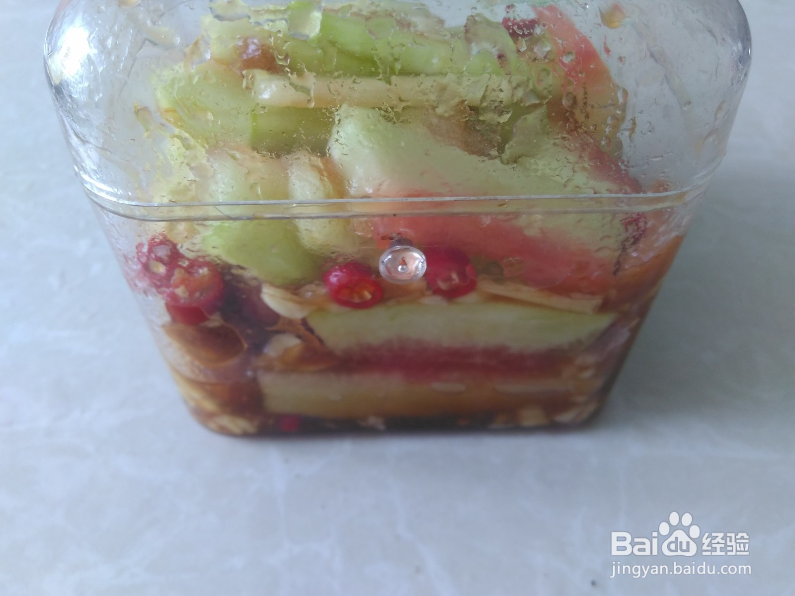 西瓜皮怎样凉拌好吃?