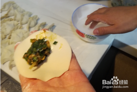 快速包饺子的方法与技巧