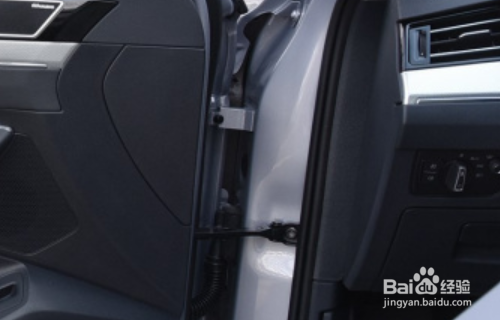 观致三怎么连蓝牙放音乐